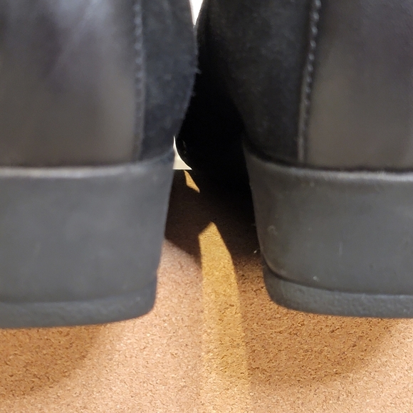 LA CANADIENNE SHANAH BOOTIES SIZE 7.5 M - Picture 10 of 11